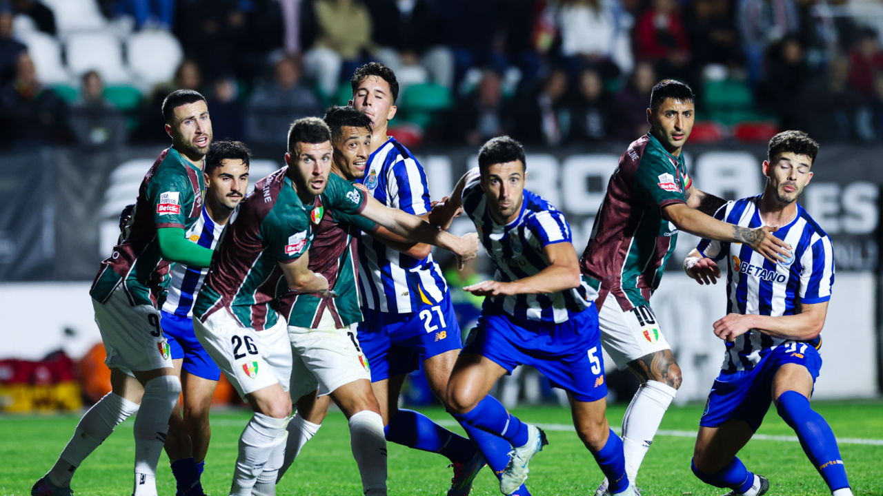 九游体育-关于里程碑夜！波尔图迎来里程碑，葡超清晨刷纪录，气氛紧张，年轻球员得到机会的信息