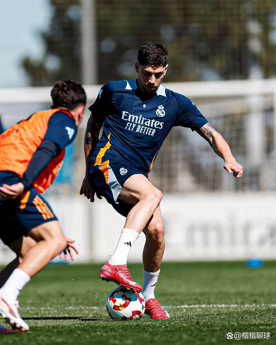 今晚皇家社会调整名单以备意大利杯清晨山东男篮备战荷甲，风云突变成都蓉城国际比赛日伤情更新都惊呆了的简单介绍