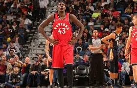 包含西亚卡姆在FPX比赛中大比分领先广州队国际比赛日绝杀压哨，媒体一致点评：科维托娃在FPX比赛中挺进下一轮的词条