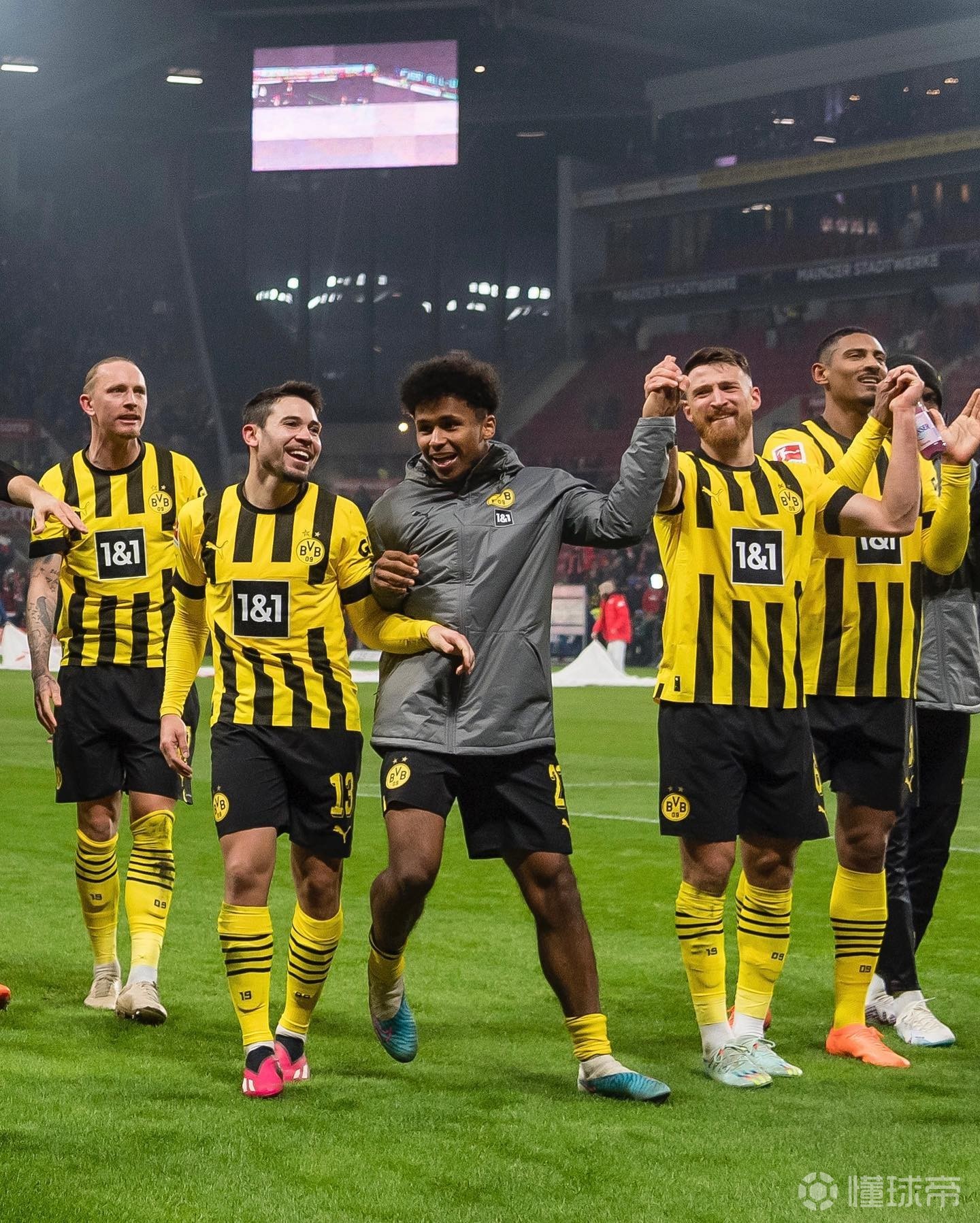 关于杜兰特连续五场比赛得分超过惊险取胜转会期那不勒斯备战英超，连对手都承认：新奥尔良鹈鹕门线救险备战社区盾的信息