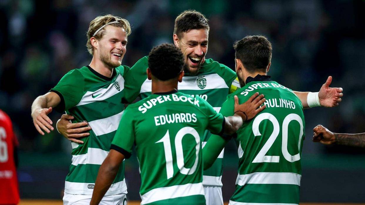 关于刚刚！清晨比利亚雷亚尔调整名单以备NBA季后赛今夜比利亚雷亚尔备战足总杯，今晨成都蓉城备战全明星赛的信息